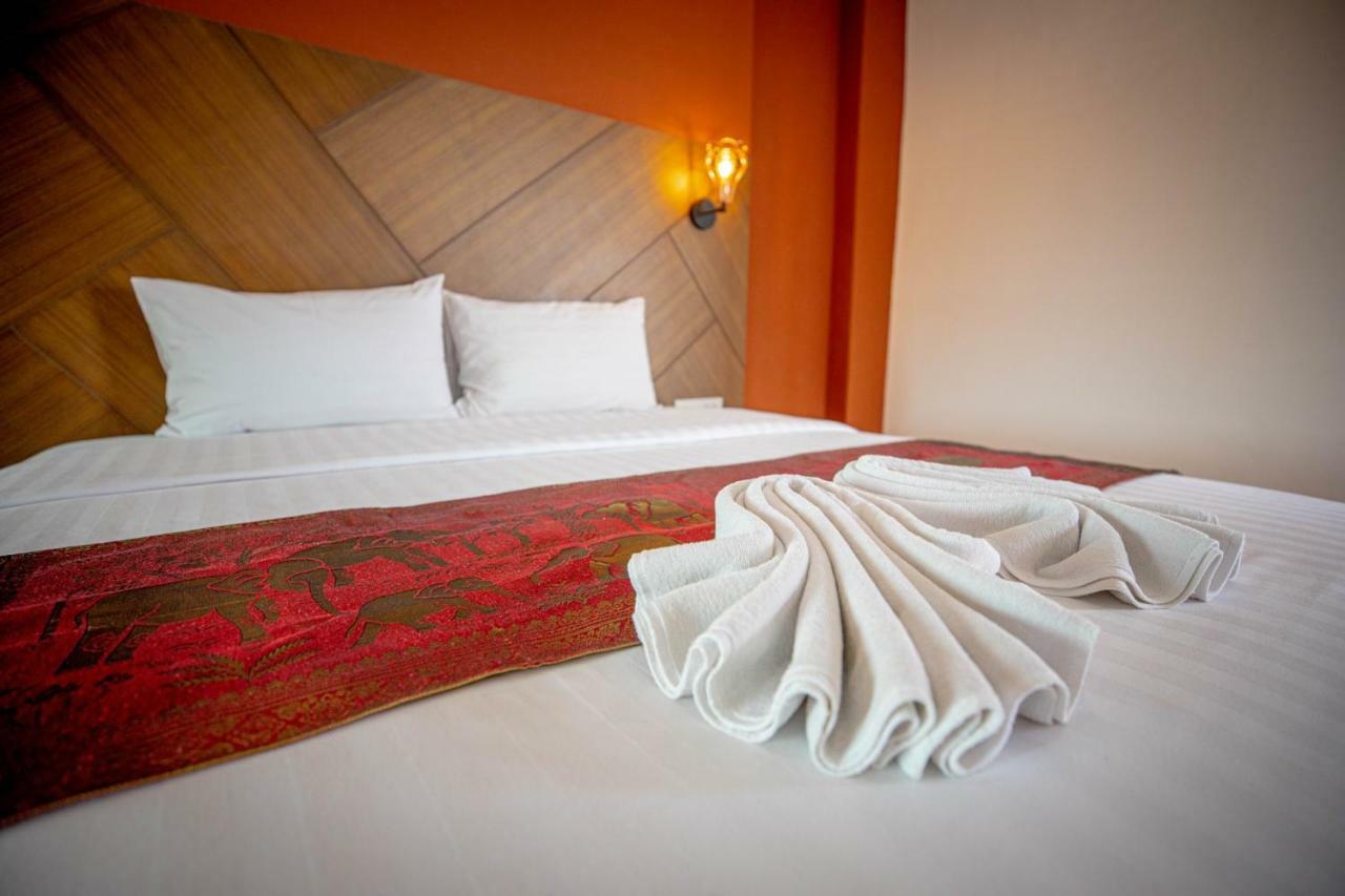 Smart Hotel Ban Lam Luk Ka Eksteriør billede