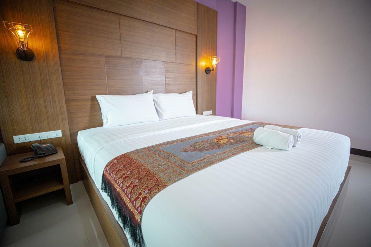 Smart Hotel Ban Lam Luk Ka Eksteriør billede